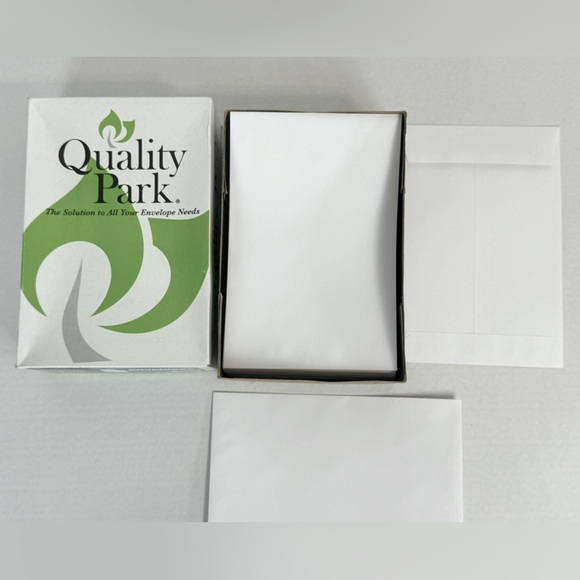 Quality Park
6 x 9 in. Envelopes. 89 in box - Picture 1 of 3